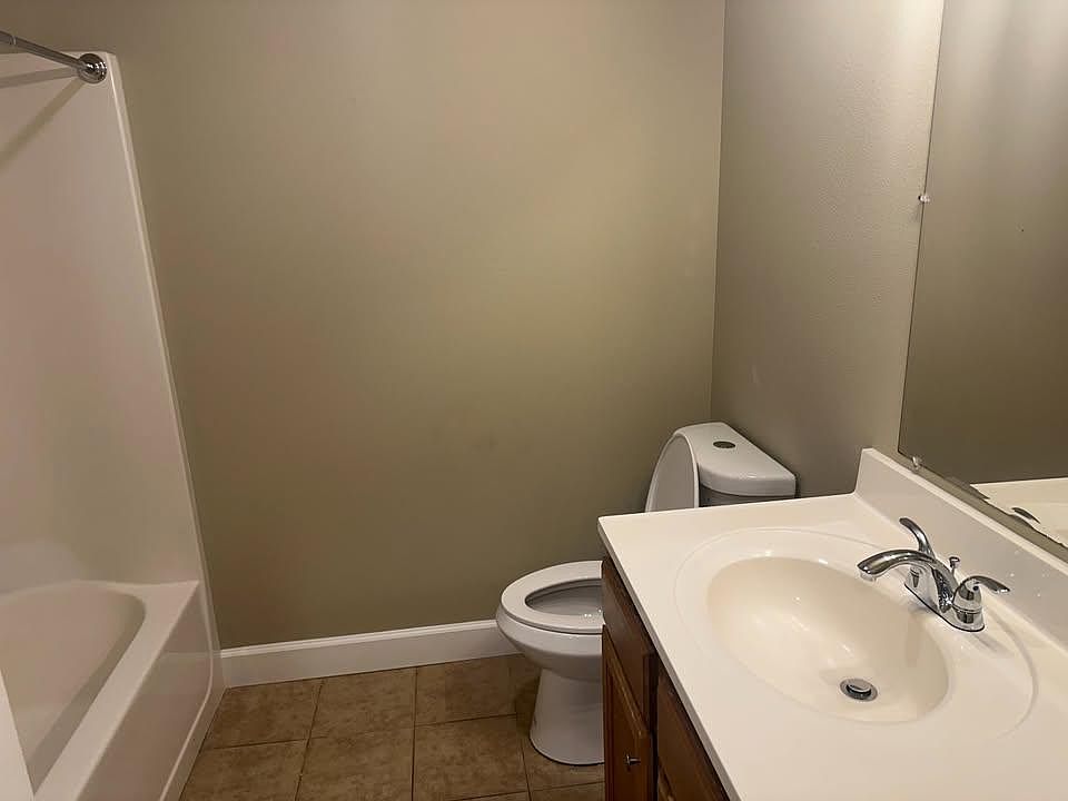 Unit Photo
