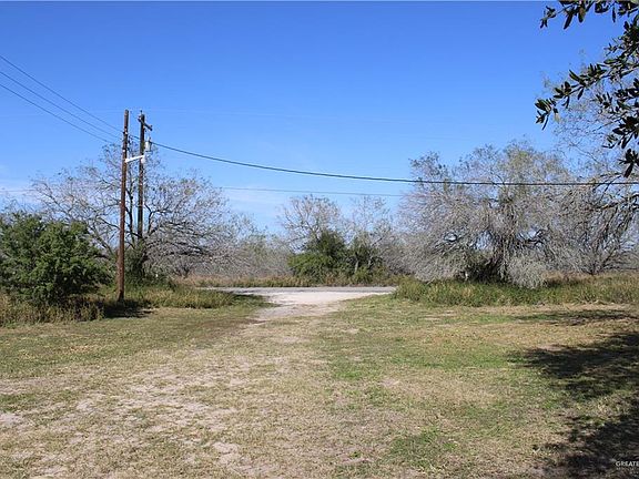 3rd image of 1141 County Road 300