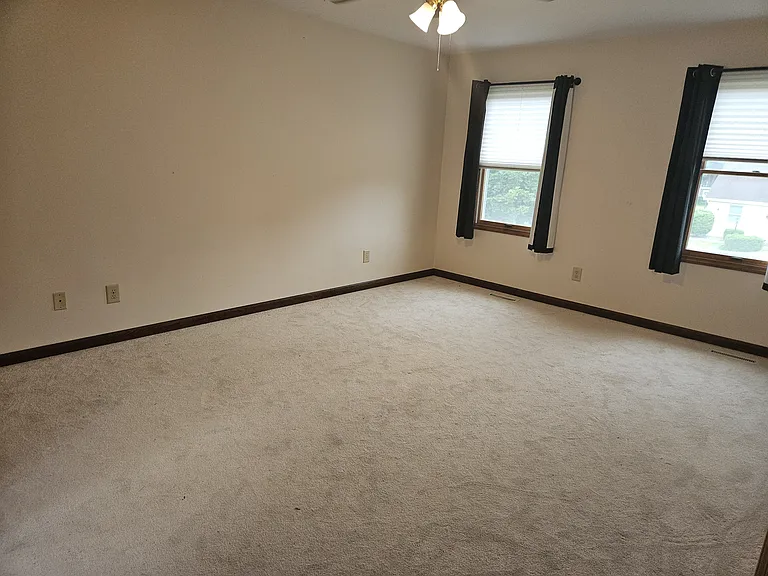 52081 Glen Arbor Ct — Photo 10