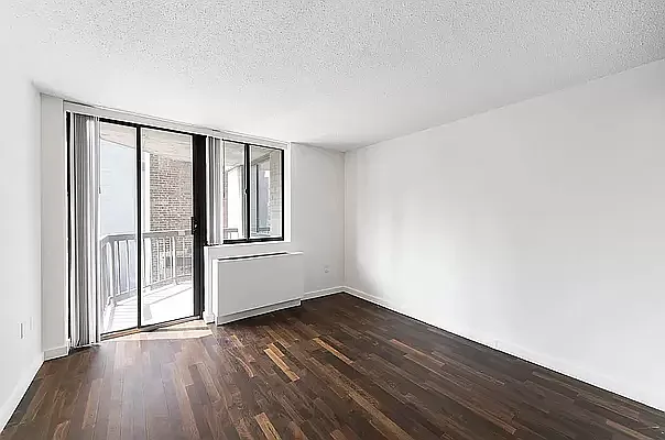 Rented by Metropolitan Property Group | media 1