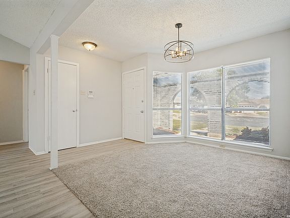 5th image of 9743 CYLBURN PARK
