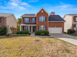 1521 Armiger Ln, Knoxville, TN 37932