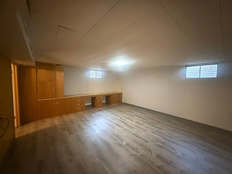 3326 S Ash St — Photo 16