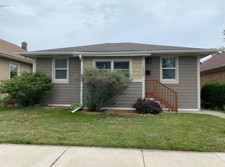 1509 Monroe Ave, Racine, WI 53405