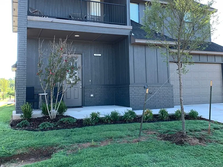 3313 Enclave Pl — Photo 2