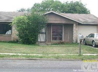 8822 Five Palms Dr, San Antonio, TX 78242