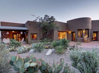 6910 N Montezuma Dr, Tucson, AZ 85718