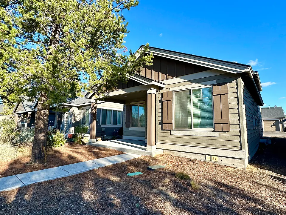 51927 Lumberman Ln
