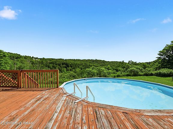 5th image of 1560 Reservoir Rd