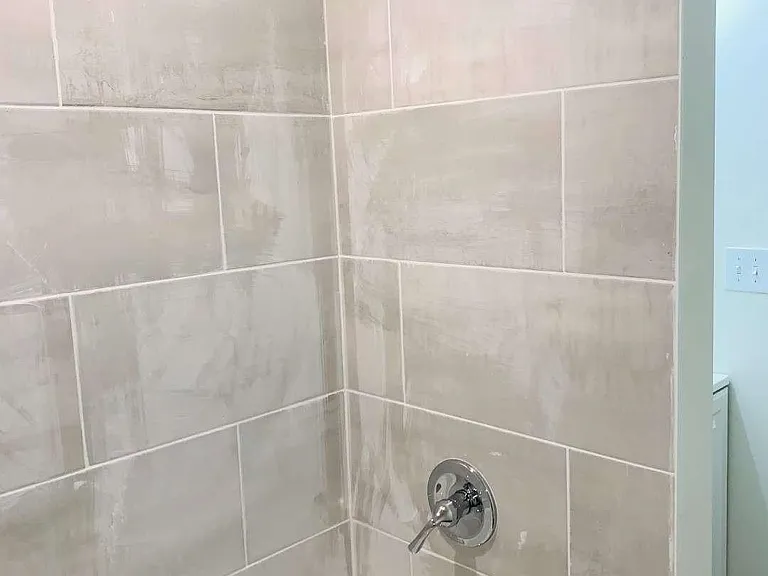 364 Brooks Ave SW — Photo 11