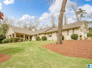 3204 N Woodridge Rd, Birmingham, AL 35223