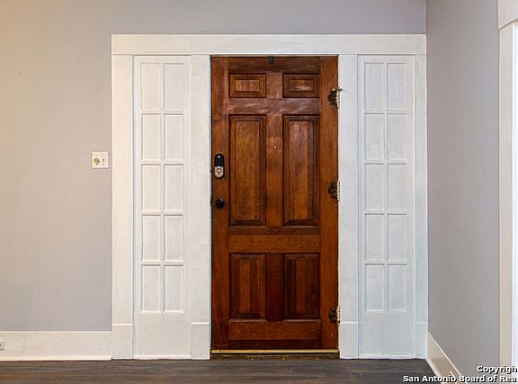 4th image of 602 Fulton Ave