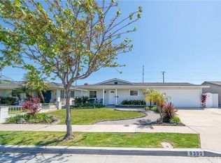 8392 Arnett Dr, Huntington Beach, CA 92647