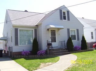 5049 W 5th St, Brooklyn Heights, OH