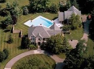 7000 Quarry Dr, Crestwood, KY 40014