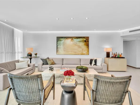 2127 Brickell Ave APT 1002, Miami, FL 33129