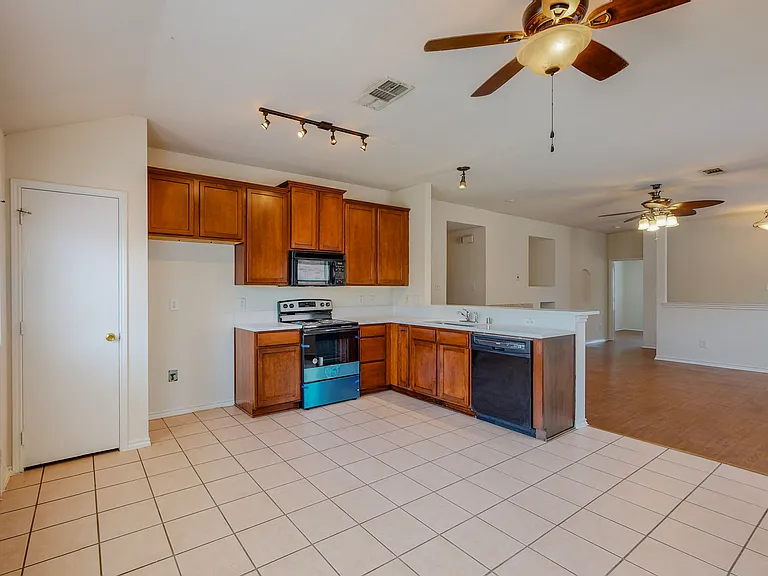 3206 Candlebrook Dr — Photo 11