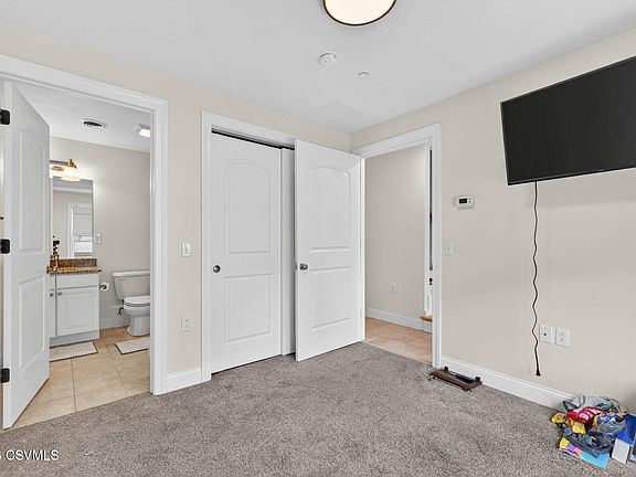 5th image of 155 Jacobs Landing Way