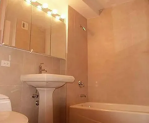 Rented by Living New York | media 14