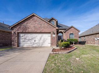 2717 Twinflower Dr, Fort Worth, TX 76244