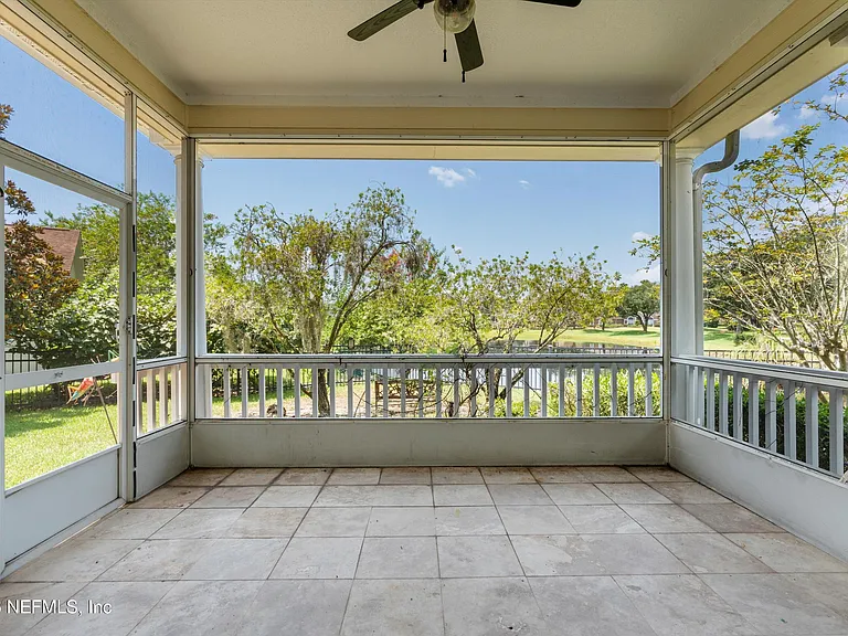 7610 Sentry Oak Cir W — Photo 13