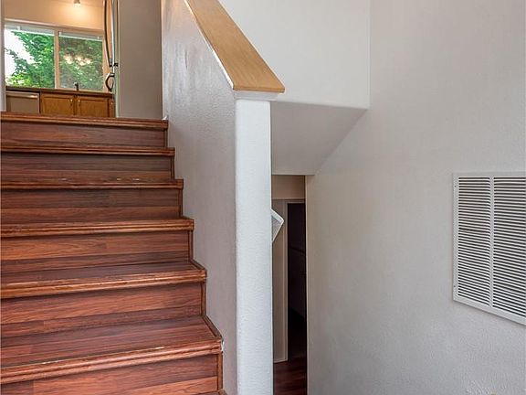 5th image of 7519 194th Street Ct E