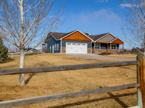 944 Road 12, Powell, WY 82435