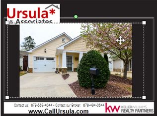 425 Thaxton Ln, Woodstock, GA 30188