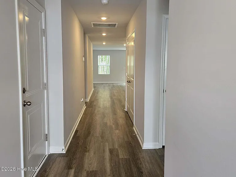 7091 Woodline Dr SW — Photo 2