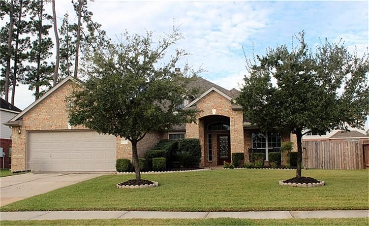 A single story with curb appeal to entice the most discerning of tastes.