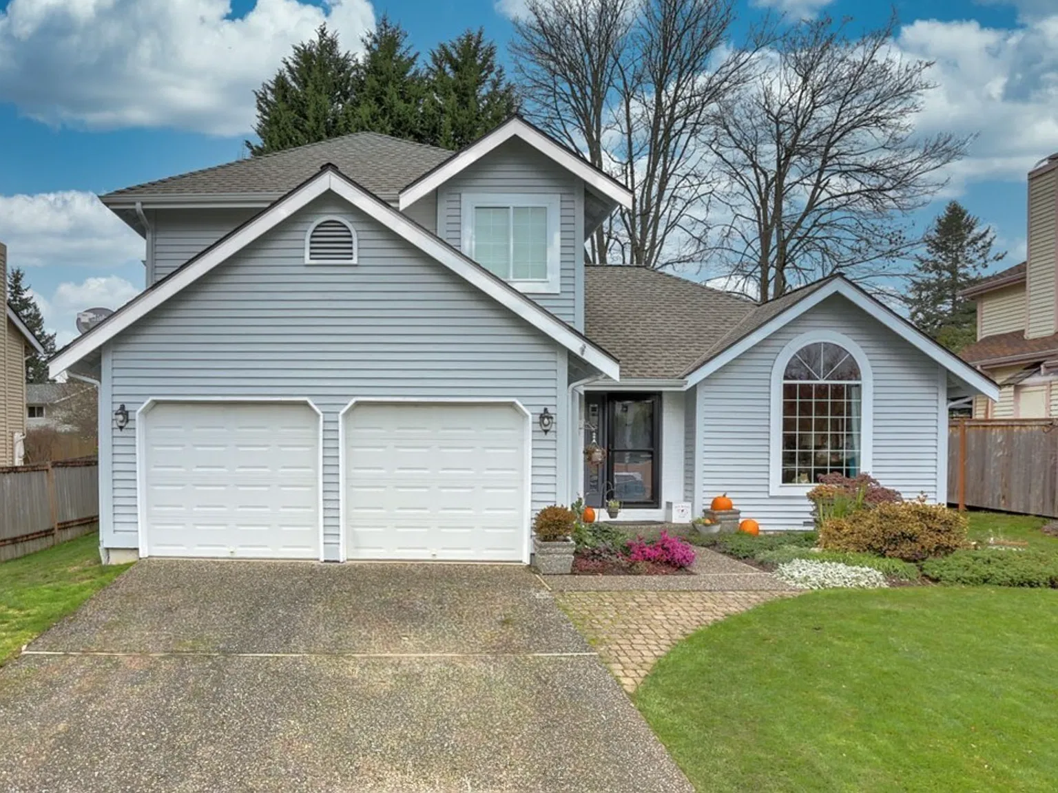 3 bed, 2.5 bath, 1640 sqft, $3,400 — Photo 1