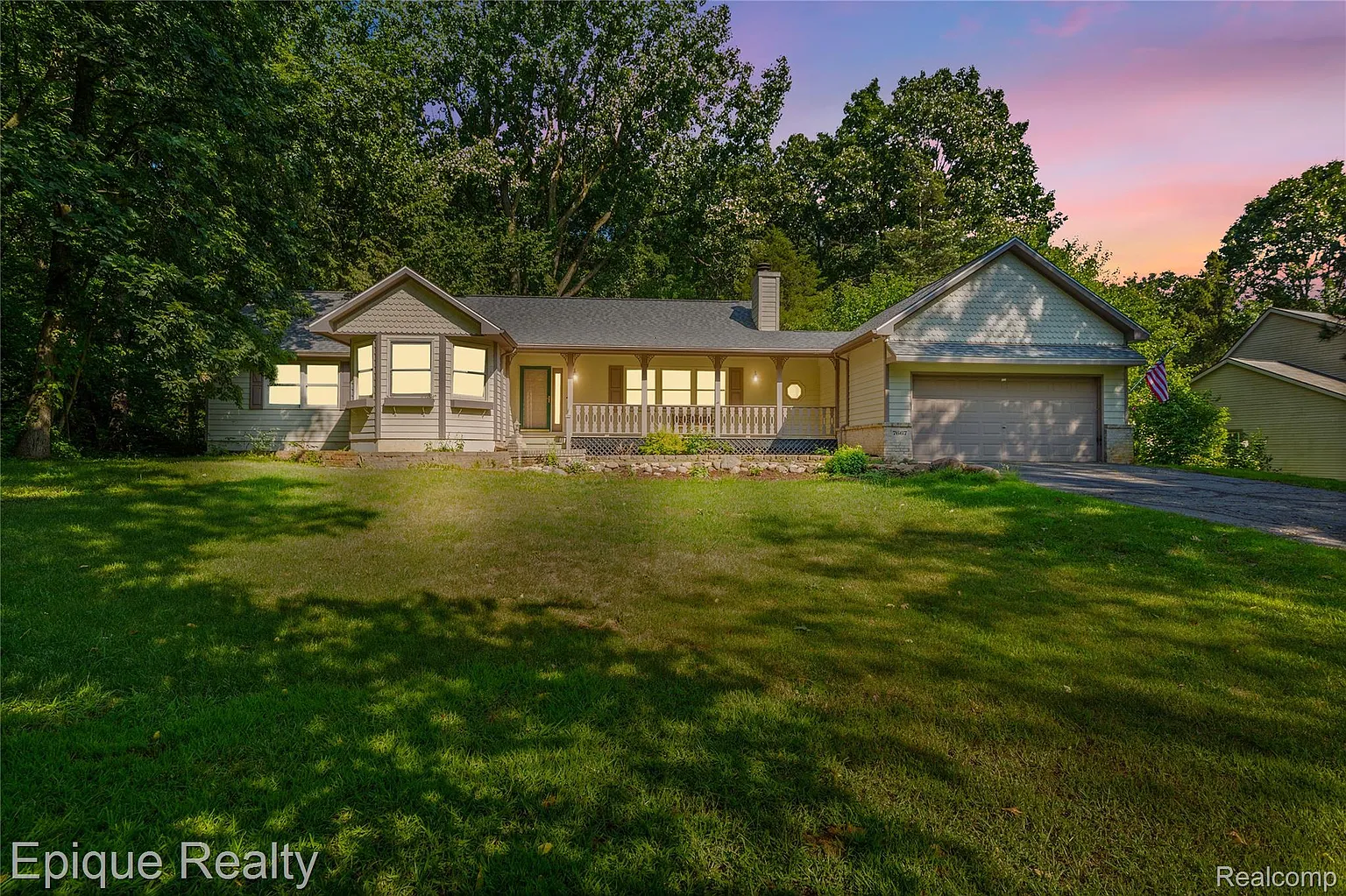 7667 Prairie Ct photo 1