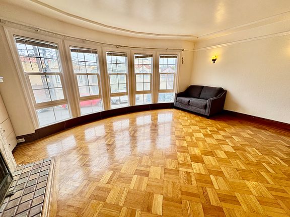 2nd image of 80 Norton St
