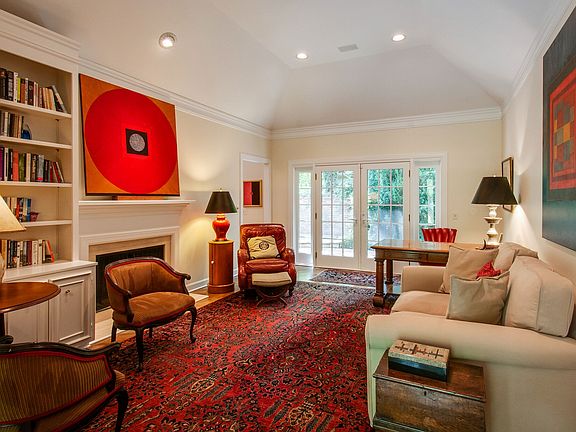 5th image of 510 Brighton Pl
