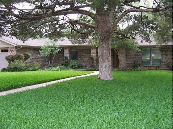 1st image of 1102 Creekview Dr