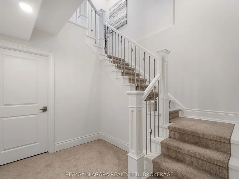 15 Arbourvale Cmn #7 — Photo 28