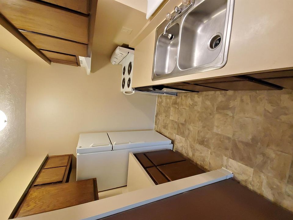 2nd image of 3315 Jonis Cir APT 102