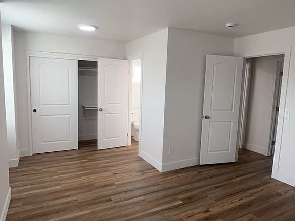 4th image of 1443 N Burke Ct