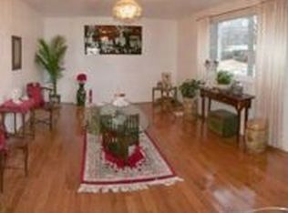 9812 Cherry Tree Ln, Silver Spring, MD 20901