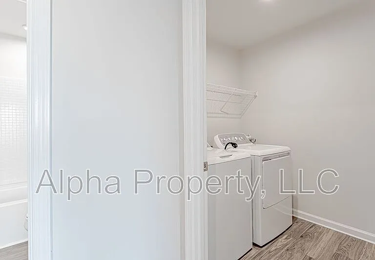 520 Huntingdale Pl — Photo 13