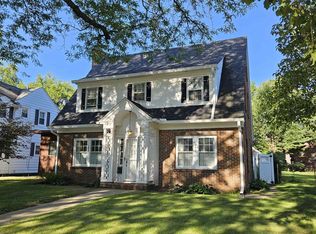 2212 Cumberland St, Rockford, IL 61103