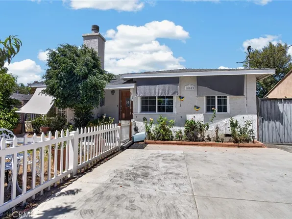 18809 Vanowen St, Reseda, CA 91335