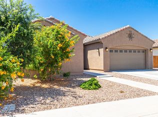 2821 E Russell St, Mesa, AZ 85213
