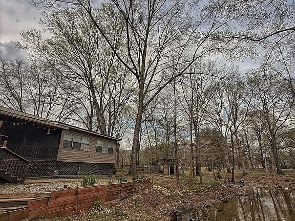 2nd image of 4068 Six Mile Rd