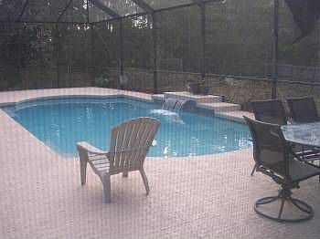 3rd image of 122 Glen Oaks Dr