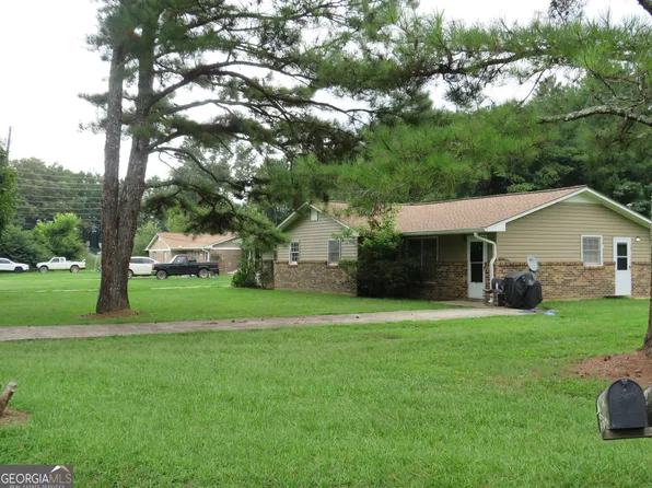 19 Mississippi Dr, Cedartown, GA 30125