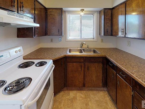 2nd image of 4085 E Greenwillow Ln