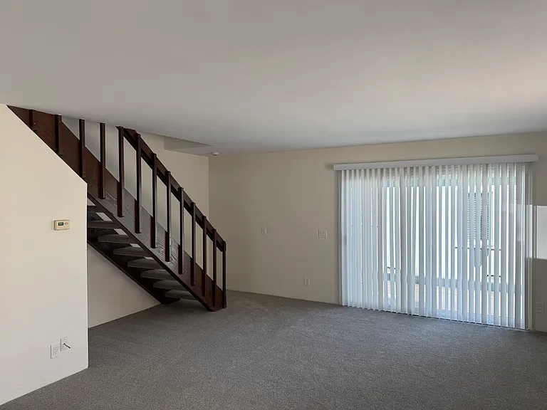 4339 Mentone St — Photo 3