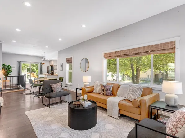 204 N Jefferson Ave, Loveland, CO 80537