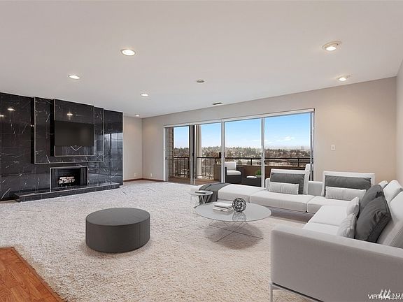 The views from this condo are INCREDIBLE!!!